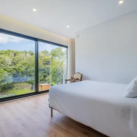 House With Heated Pool And Jacuzzi By The Beach Villa *